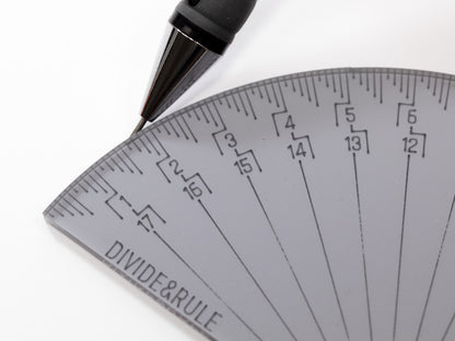 Protractor 180° - Technical
