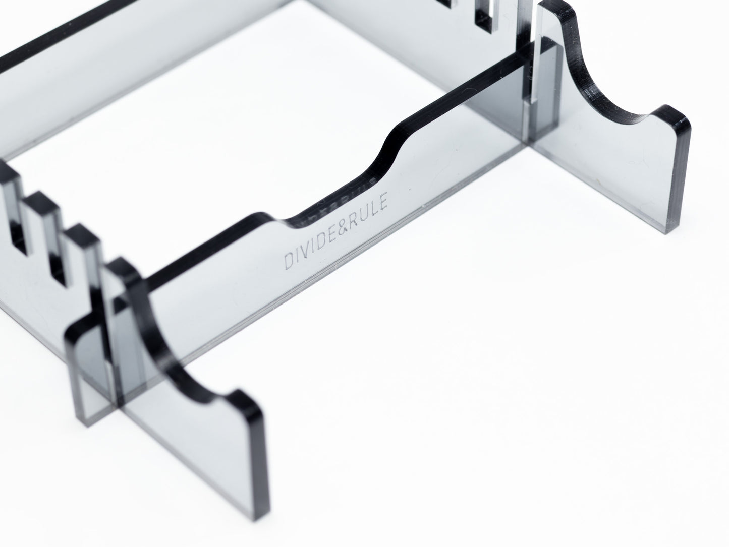 7 Item Stand - Technical