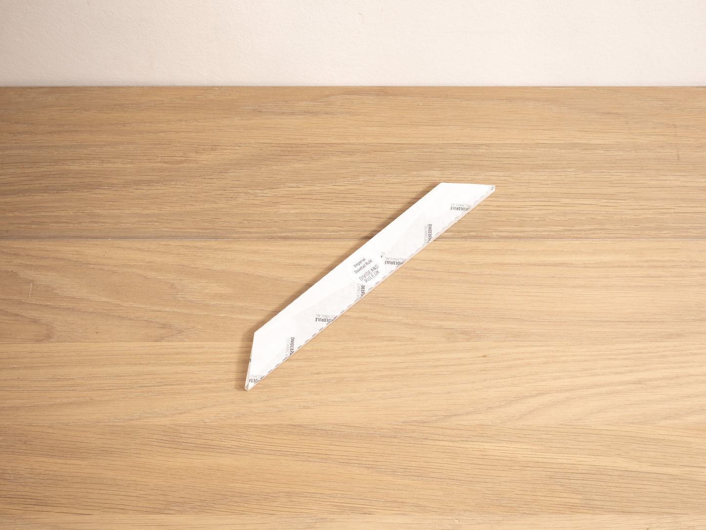 Imperial Dovetail Rule 8/14" - Technical